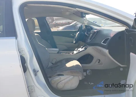 2016 Chrysler 200 Limited from USA, damaged, VIN 1C3CCCAB6GN131408